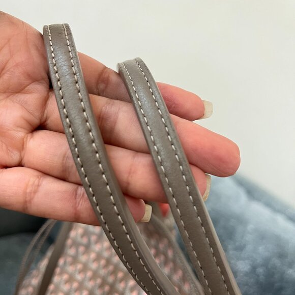 Authentic Large soft nude/grey Goyardine canvas - Picture 4 of 6